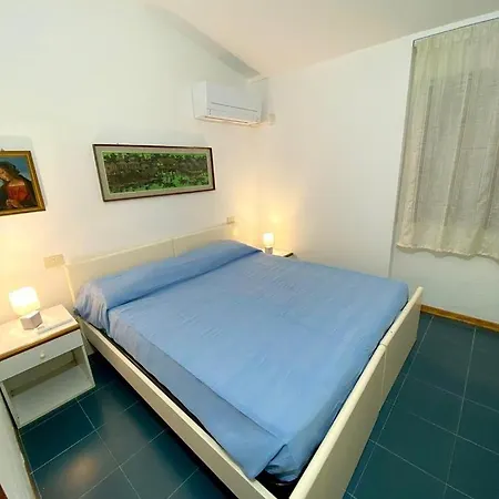 Casa Al Mare La Bouganville Di Salina Bamba Apartment